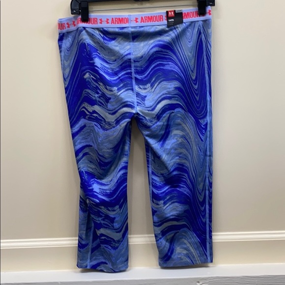 Under Armour YXL active wear Capri pants - Picture 6 of 6